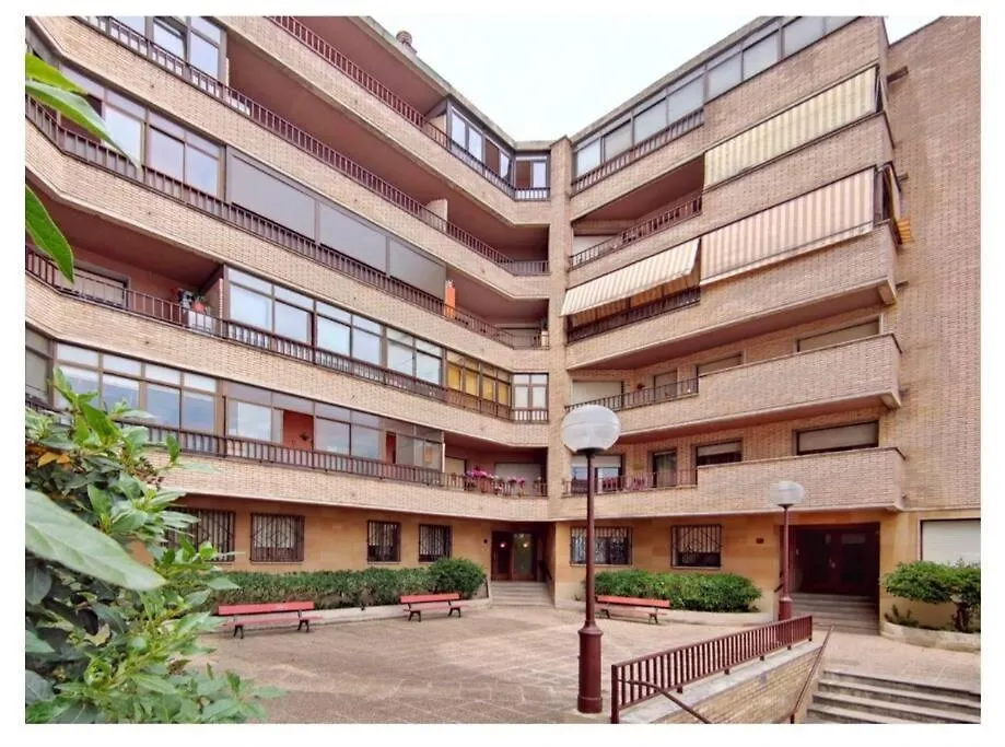 Apartamento La Rocha, Con Garaje Cerca Del Centro, Pamplona Spain